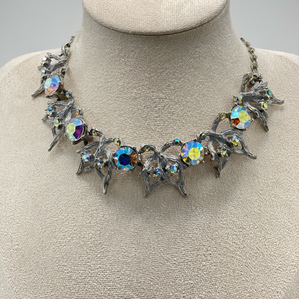 Stunning Vintage Aurora Borealis Necklace